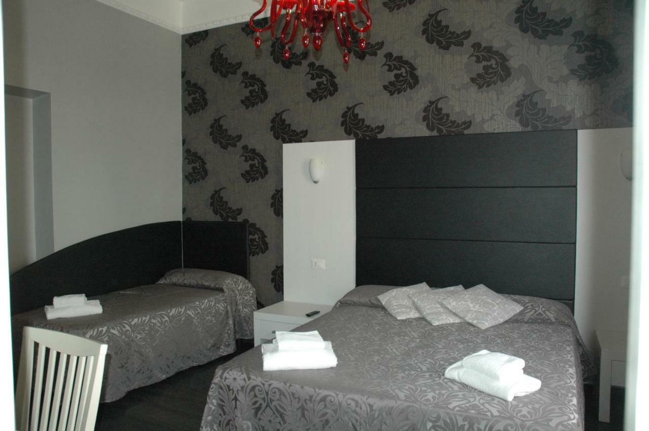 Morfeo Suite Roma Exterior foto